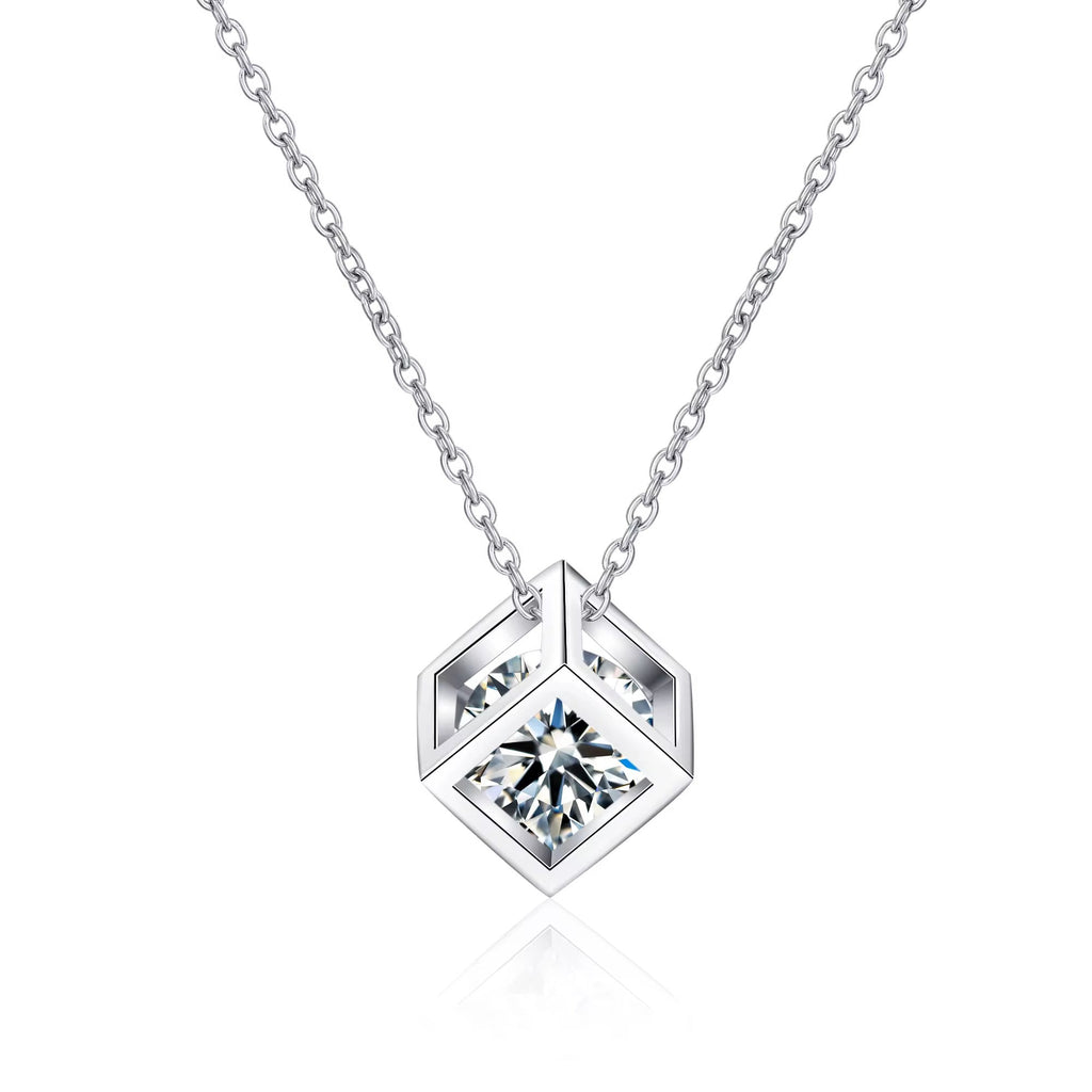 Crystal Edge – Collier Cube Moissanite